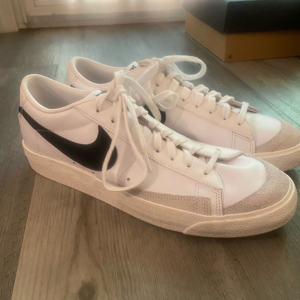 Nike Blazer Size 11